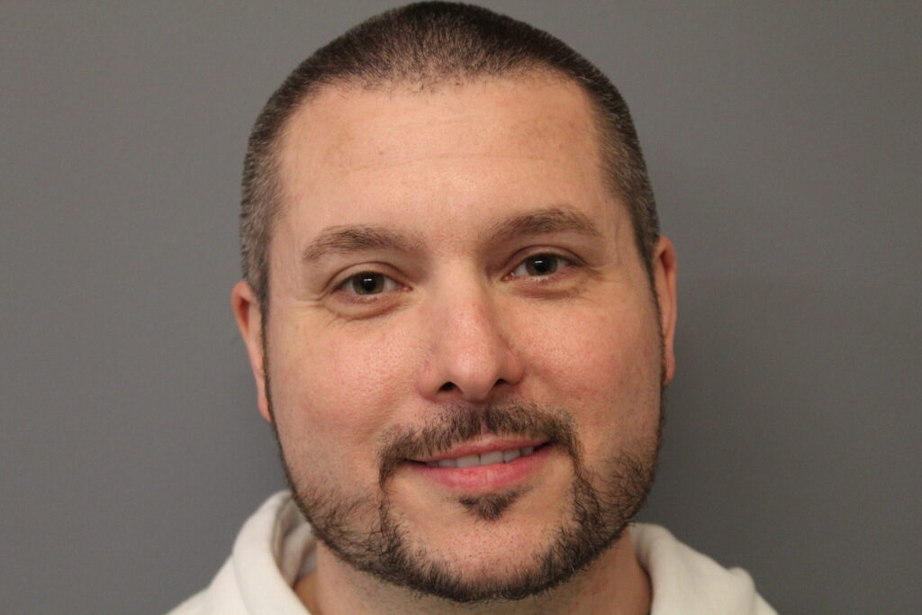 ORLEANS COUNTY/Pair charged after allegedly selling and possessing unauthorized cannabis products at a store in Medina