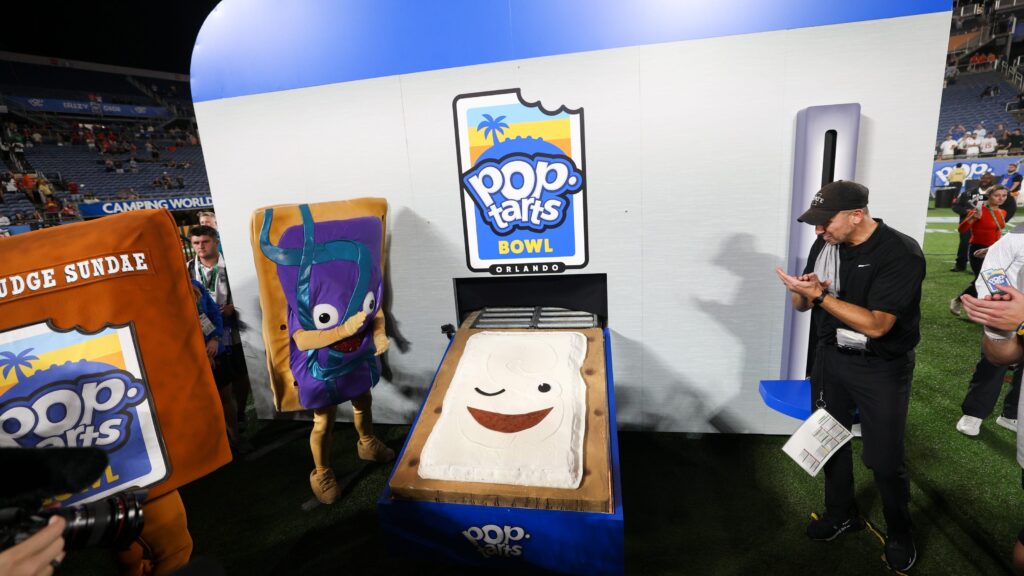 Pop-Tarts Bowl mascot, explained: What to know on edible mascots, teams