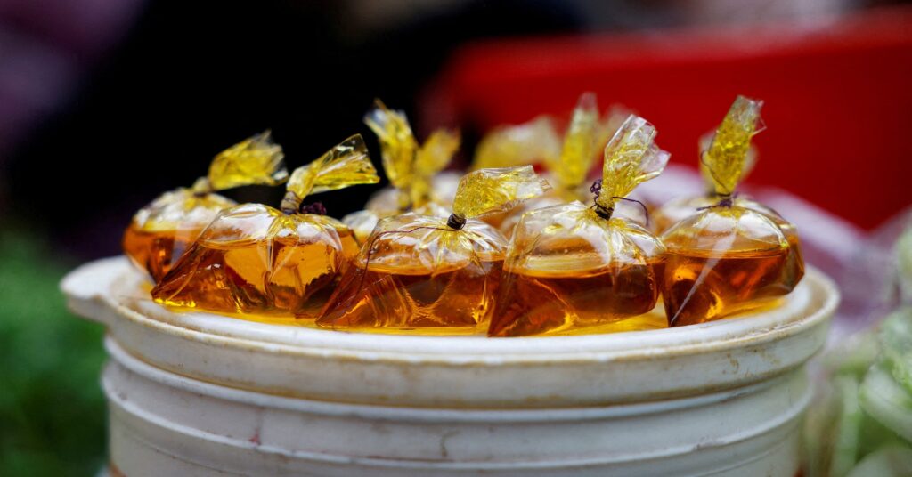 Edible oils caught between weak demand and biodiesel bets, says analyst Mistry