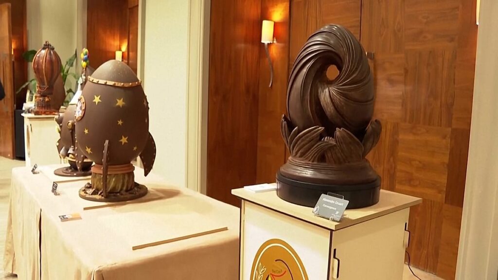 Video. Belgium turns Easter chocolate into giant edible sculpture