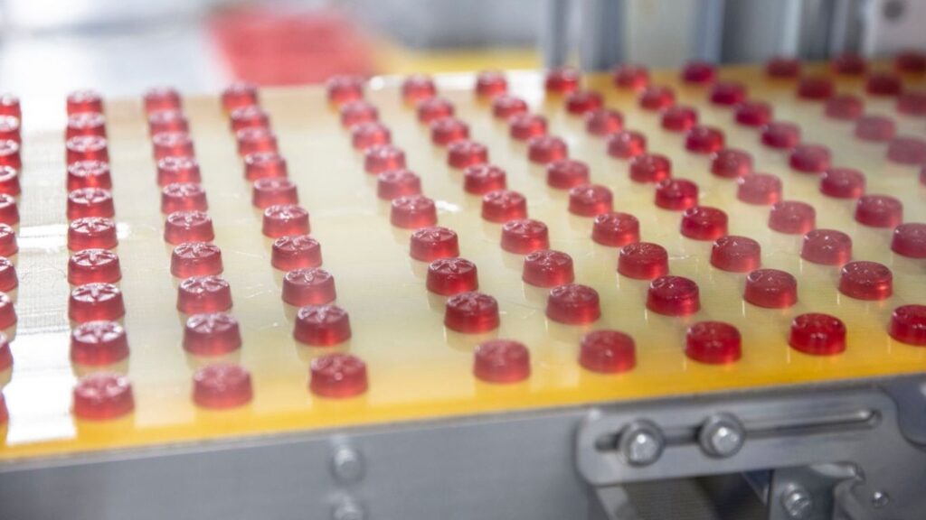 Extracts, Edibles Shape Q3 2025 Canadian Cannabis Trends