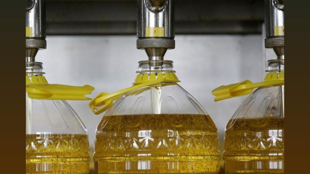 Edible Oil Prices Rise Amid West Asia Crisis, Govt Assures Supply
