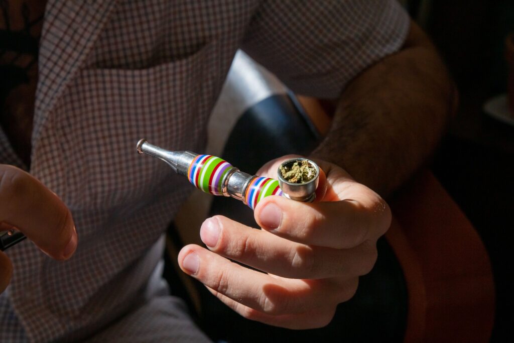 Cannabis consumption patterns may help identify people at risk of addiction
