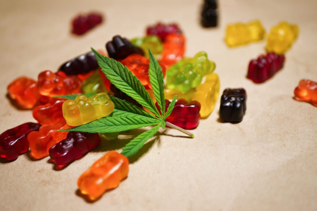 Cannabis Edibles Impair Driving Below Legal THC Thresholds, Trial Finds
